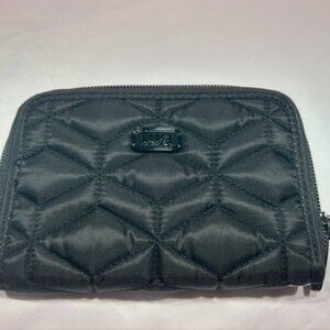 Excellent Pre-Owned Black Lug Rodeo Wallet